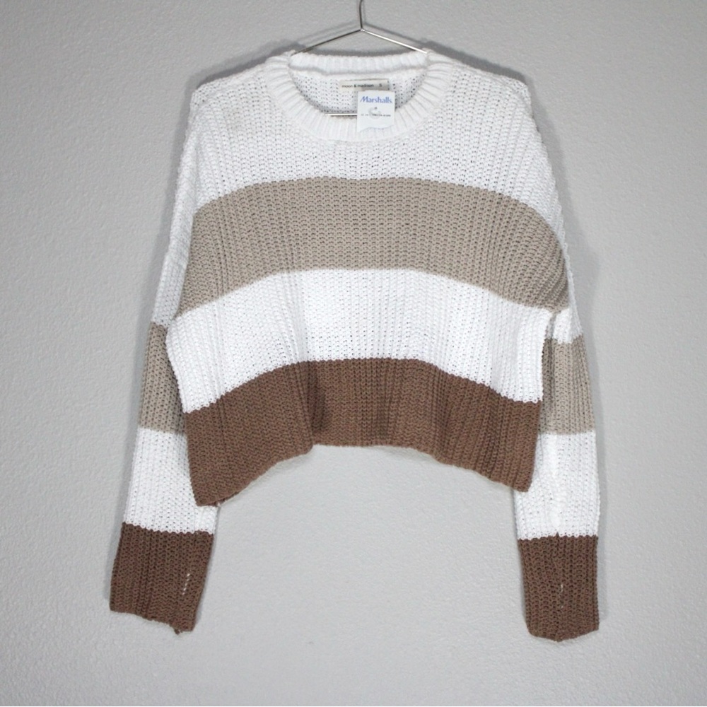 Moon and Madison Sweater Chunky Thick Knit